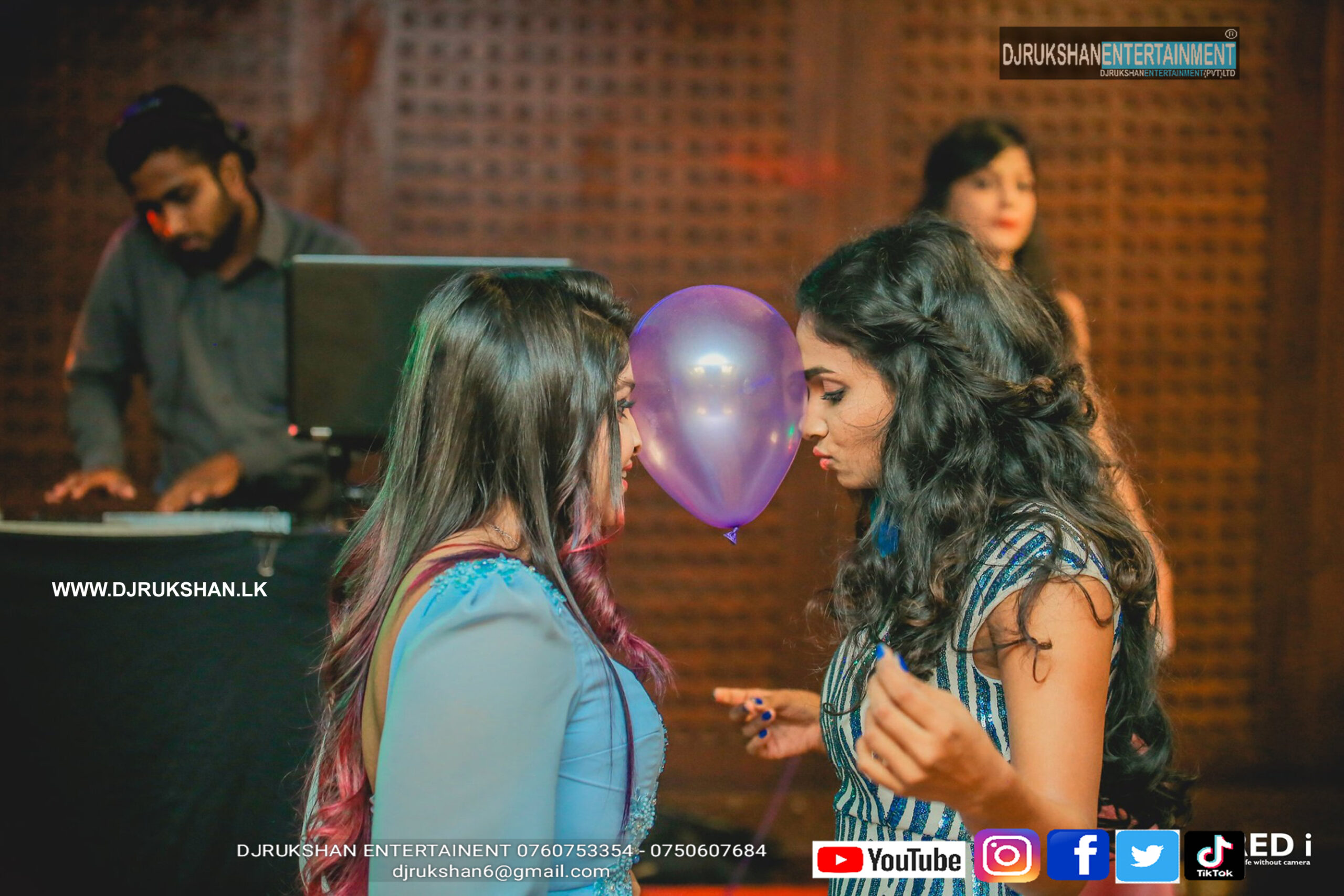 78265736_2605979576297120_628864795038187520_n copy.jpgD